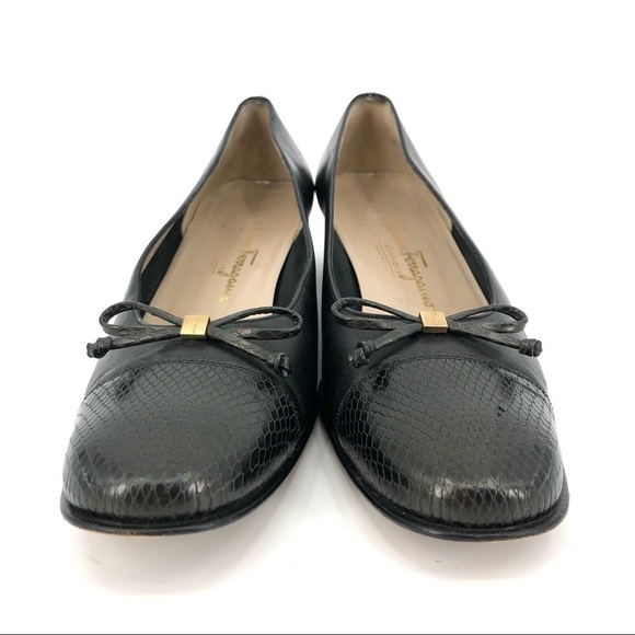 Ferragamo Black Leather Reptile Embossed Cap Toe‎ Bow Front Low Pump Size 10 4A - Picture 3 of 8